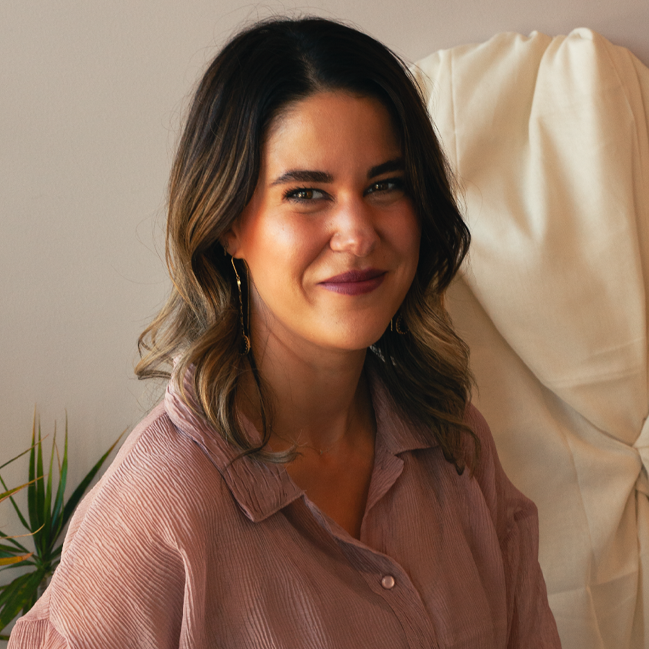 Anna Valdivia, Skincare KC